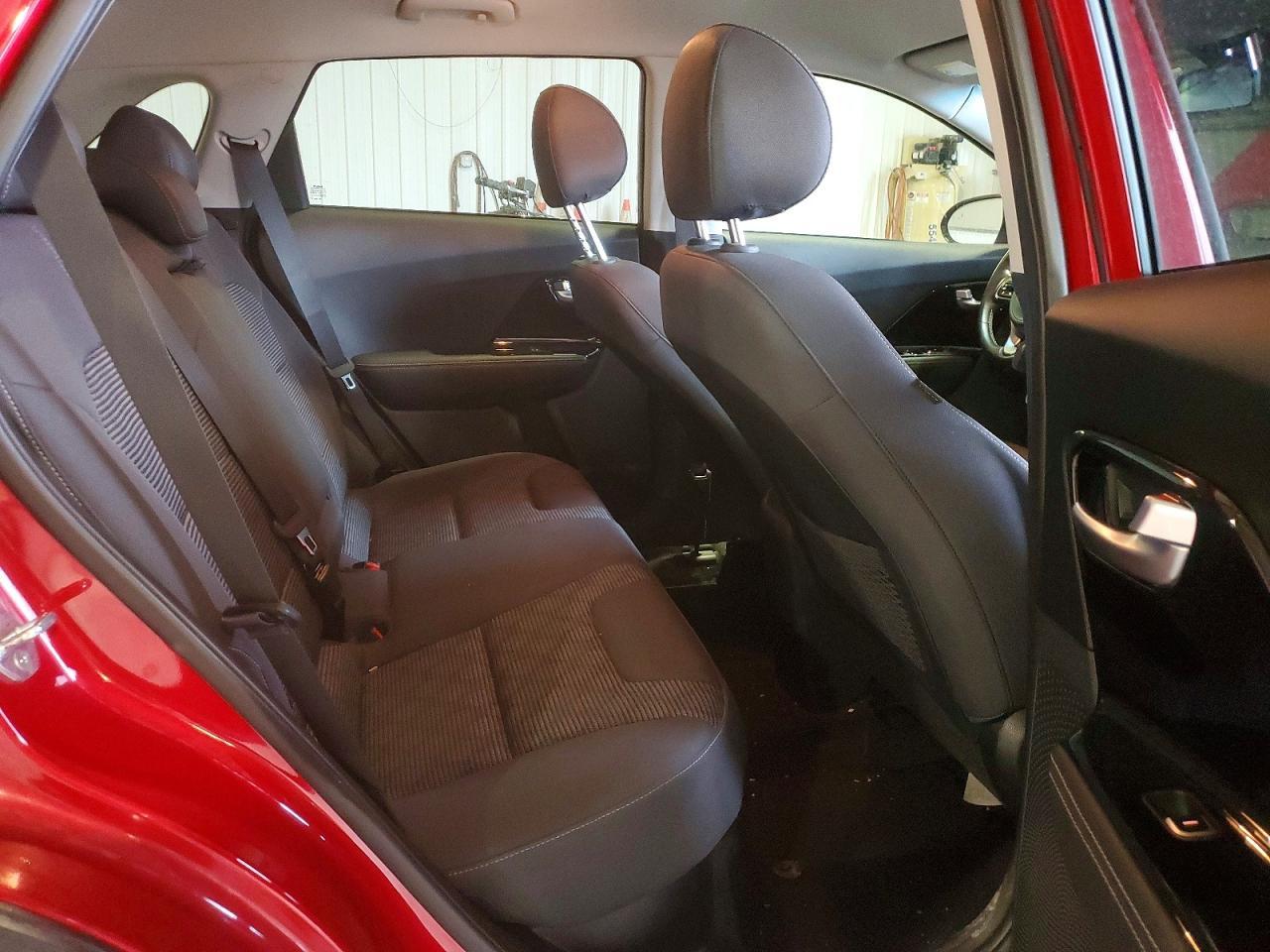 2022 Kia Niro Lxs - zdjęcie 11