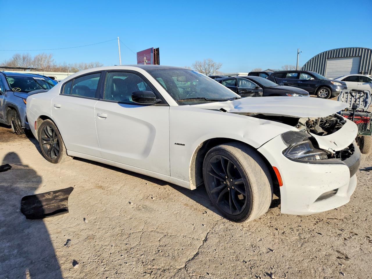 2017 Dodge Charger R - zdjęcie 4