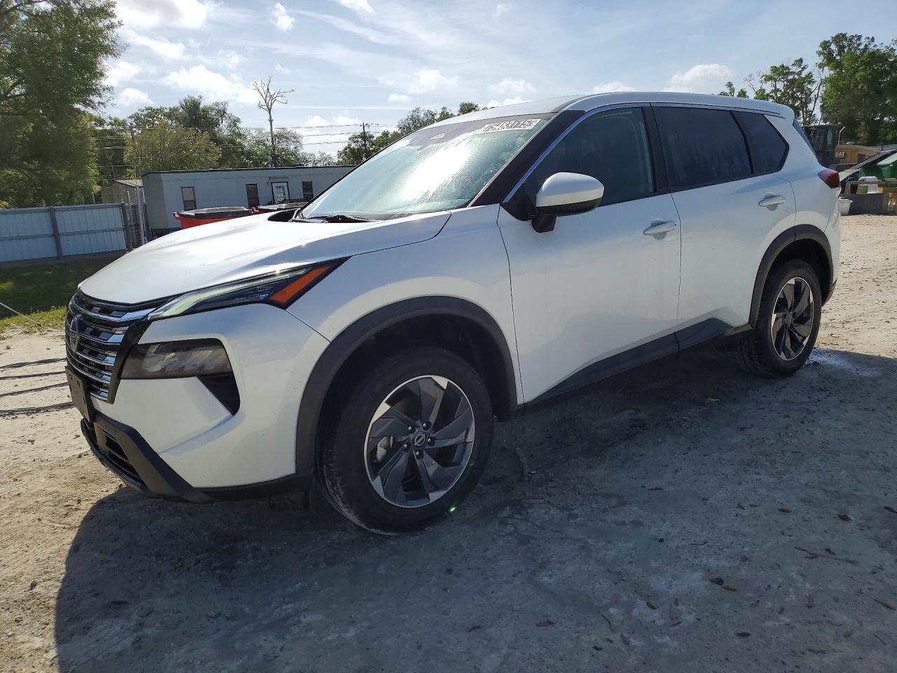 2024 Nissan Rogue Sv - zdjęcie główne