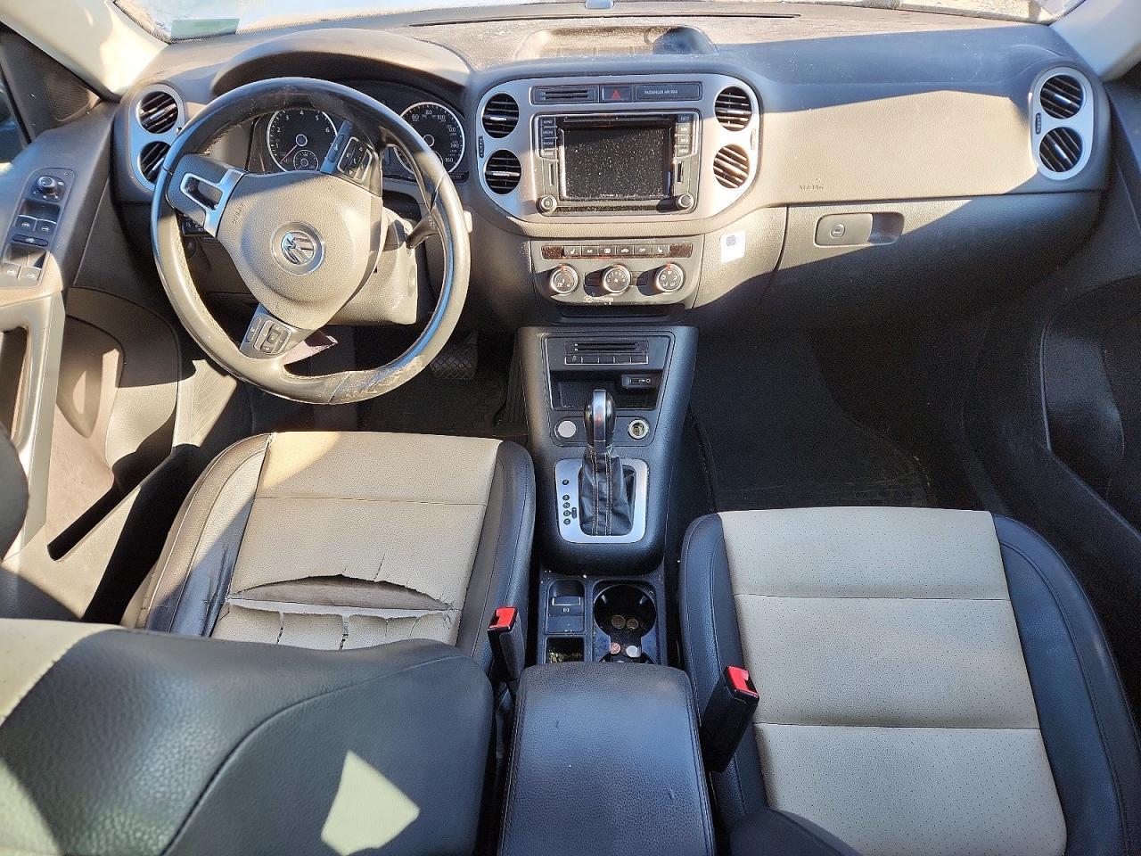 2016 Volkswagen Tiguan S - zdjęcie 8