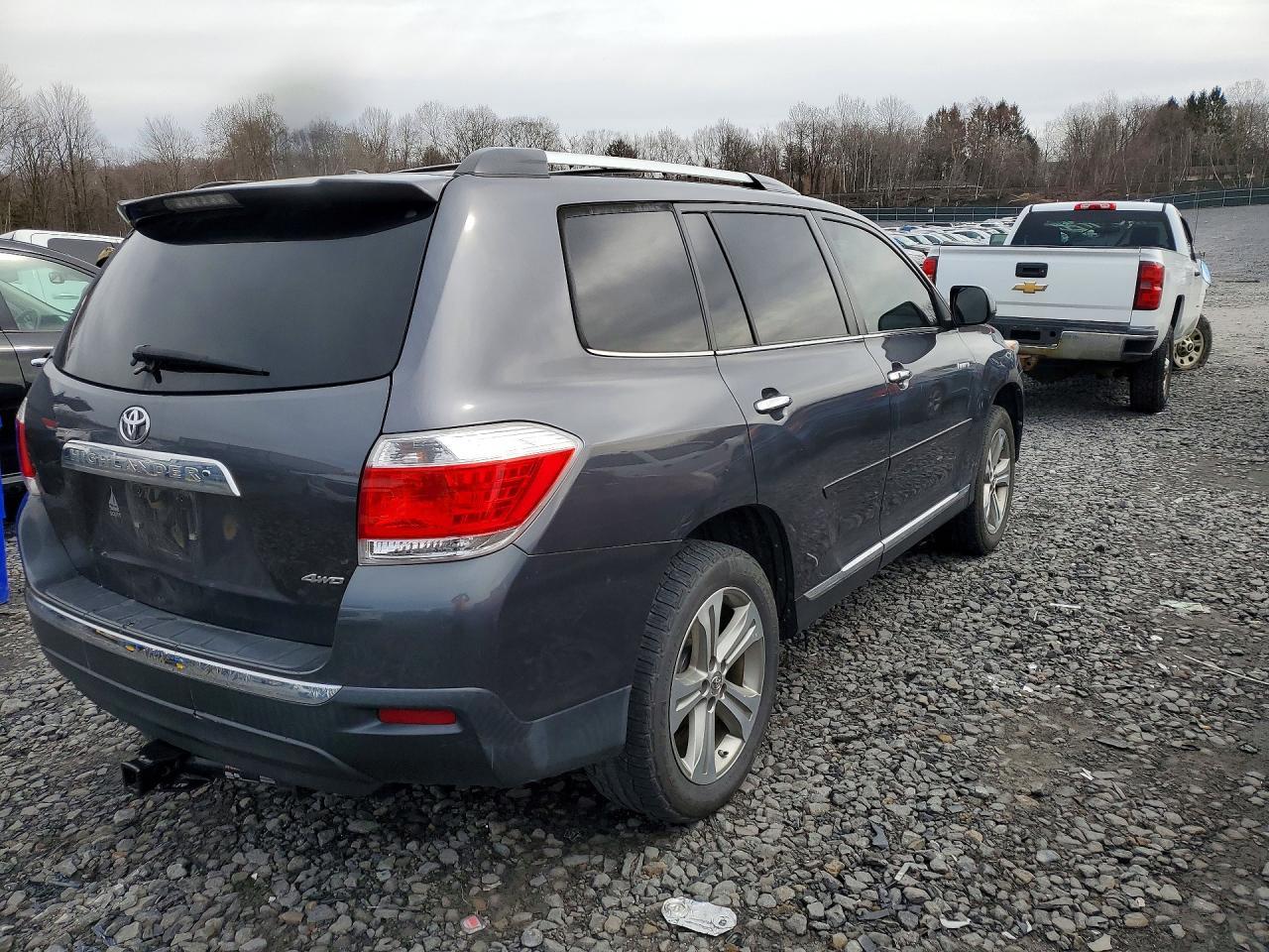 2013 Toyota Highlander Limited - zdjęcie 3