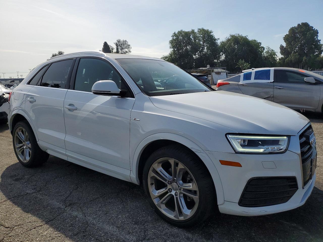 2018 Audi Q3 Premium Plus - zdjęcie 4