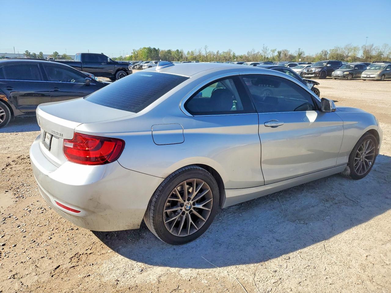 2015 BMW 228 I - zdjęcie 3