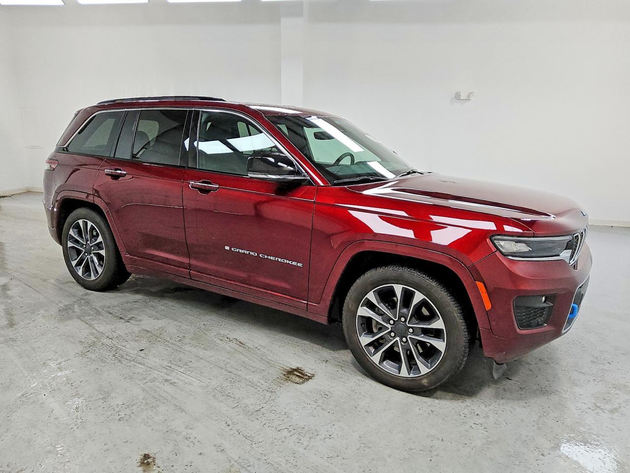 2023 Jeep Grand Cherokee Overland 4Xe - zdjęcie 4