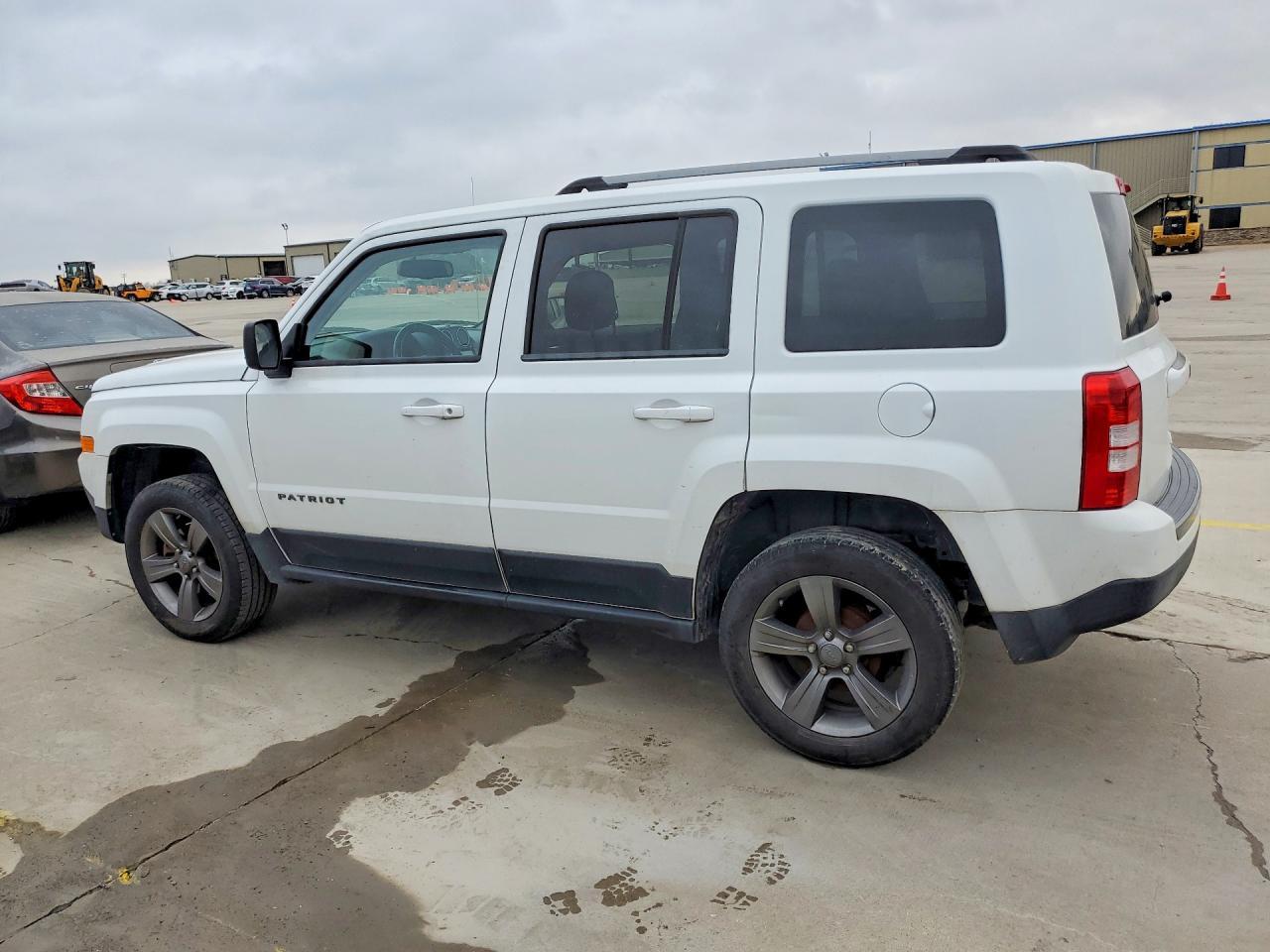 2016 Jeep Patriot Sport - zdjęcie 2
