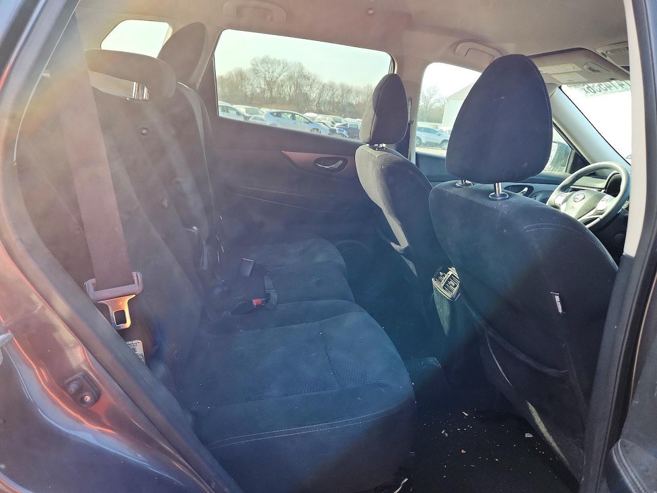 2015 Nissan Rogue Sv - zdjęcie 10