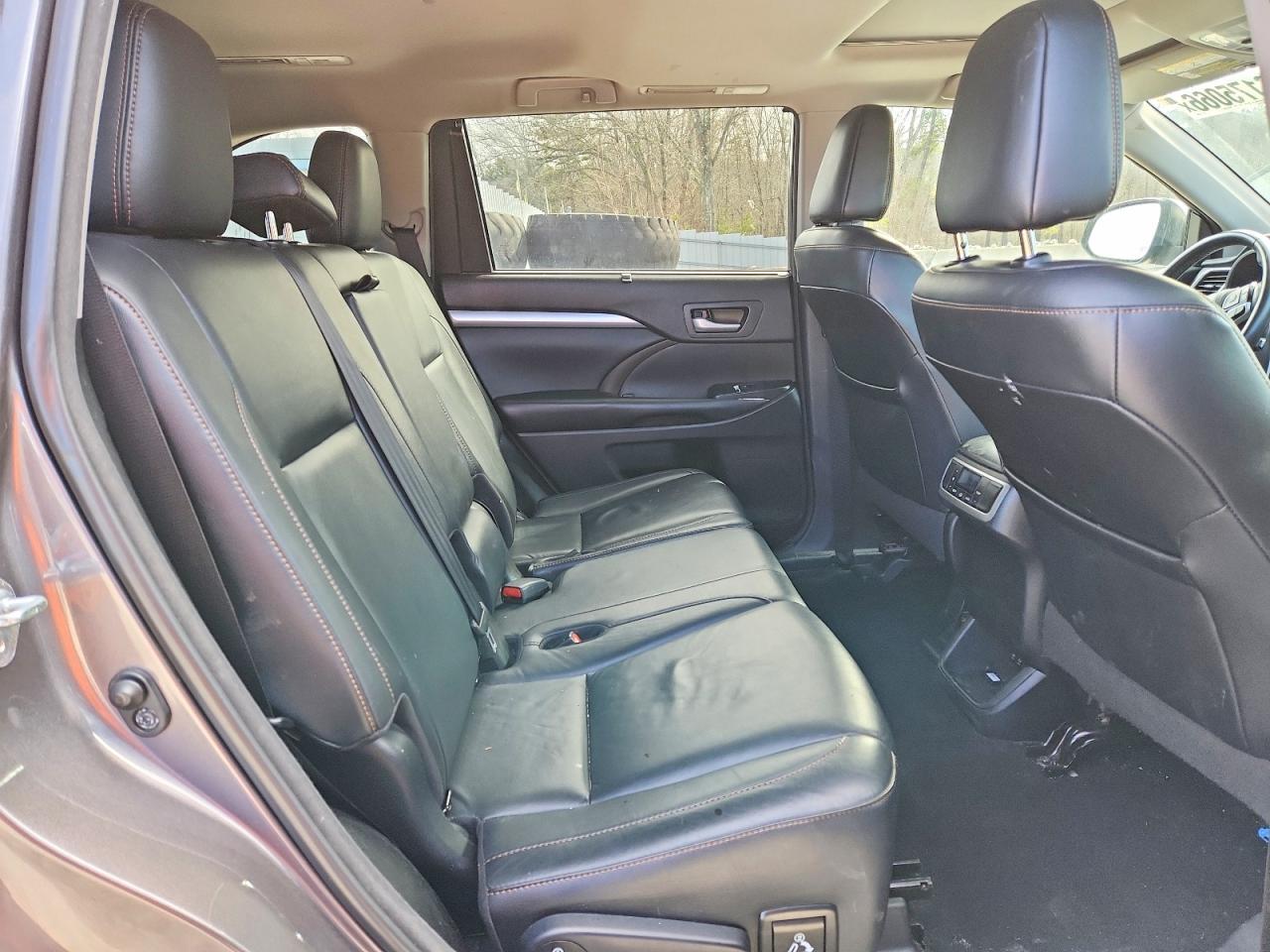 2018 Toyota Highlander Xle - zdjęcie 11