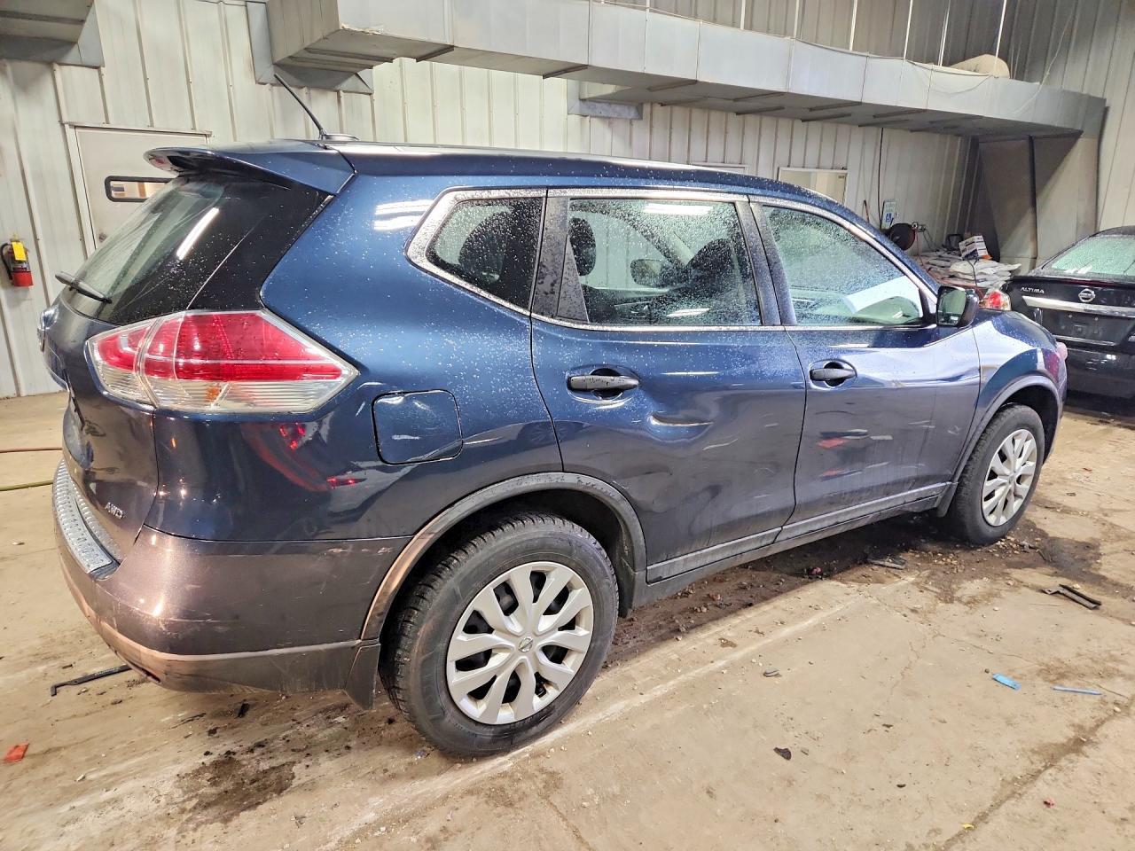 2016 Nissan Rogue S - zdjęcie 3