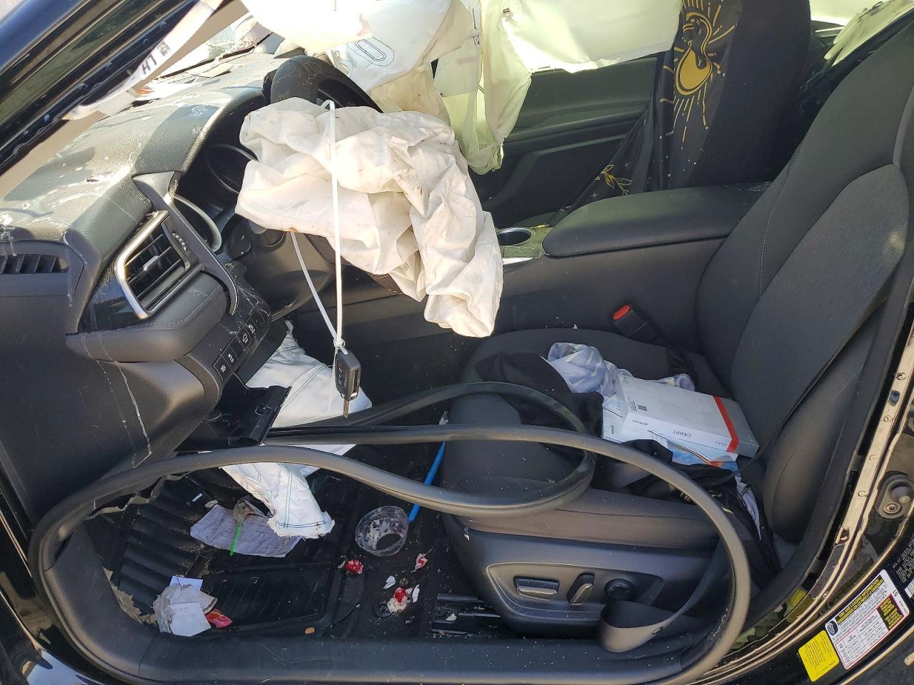 2023 Toyota Camry Le - zdjęcie 7