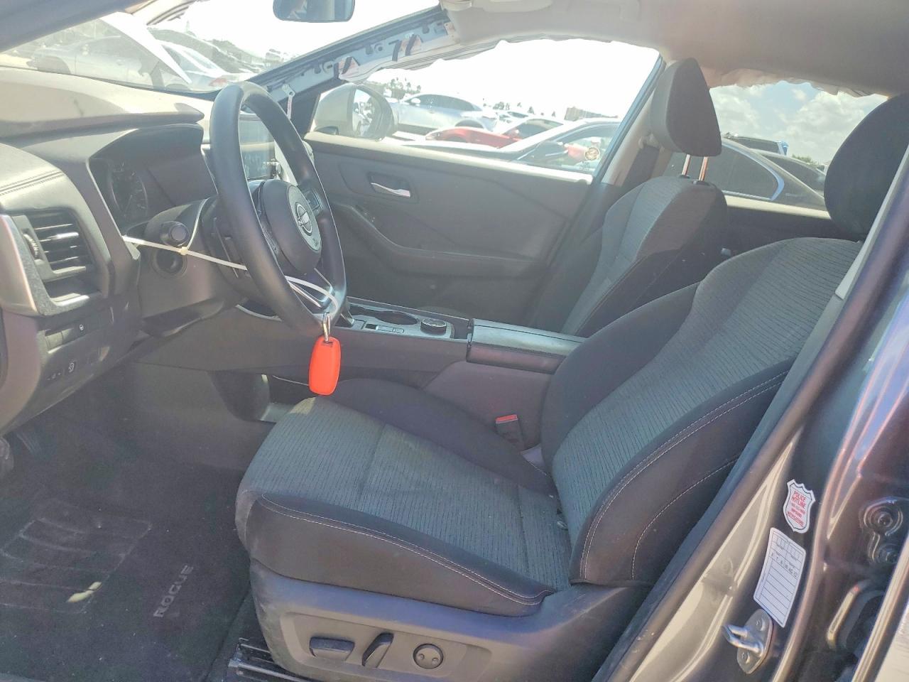 2023 Nissan Rogue Sv - zdjęcie 7