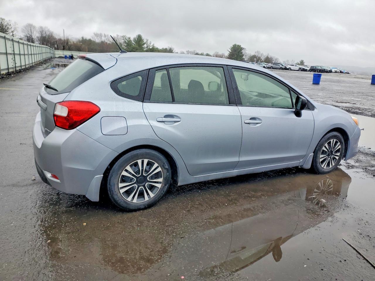 2014 Subaru Impreza - zdjęcie 3