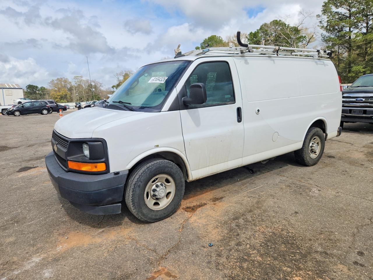2017 Chevrolet Express G2500 - zdjęcie główne