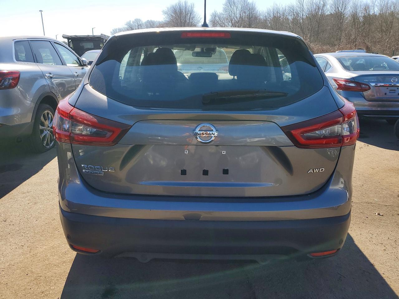 2020 Nissan Rogue Sport S - zdjęcie 6