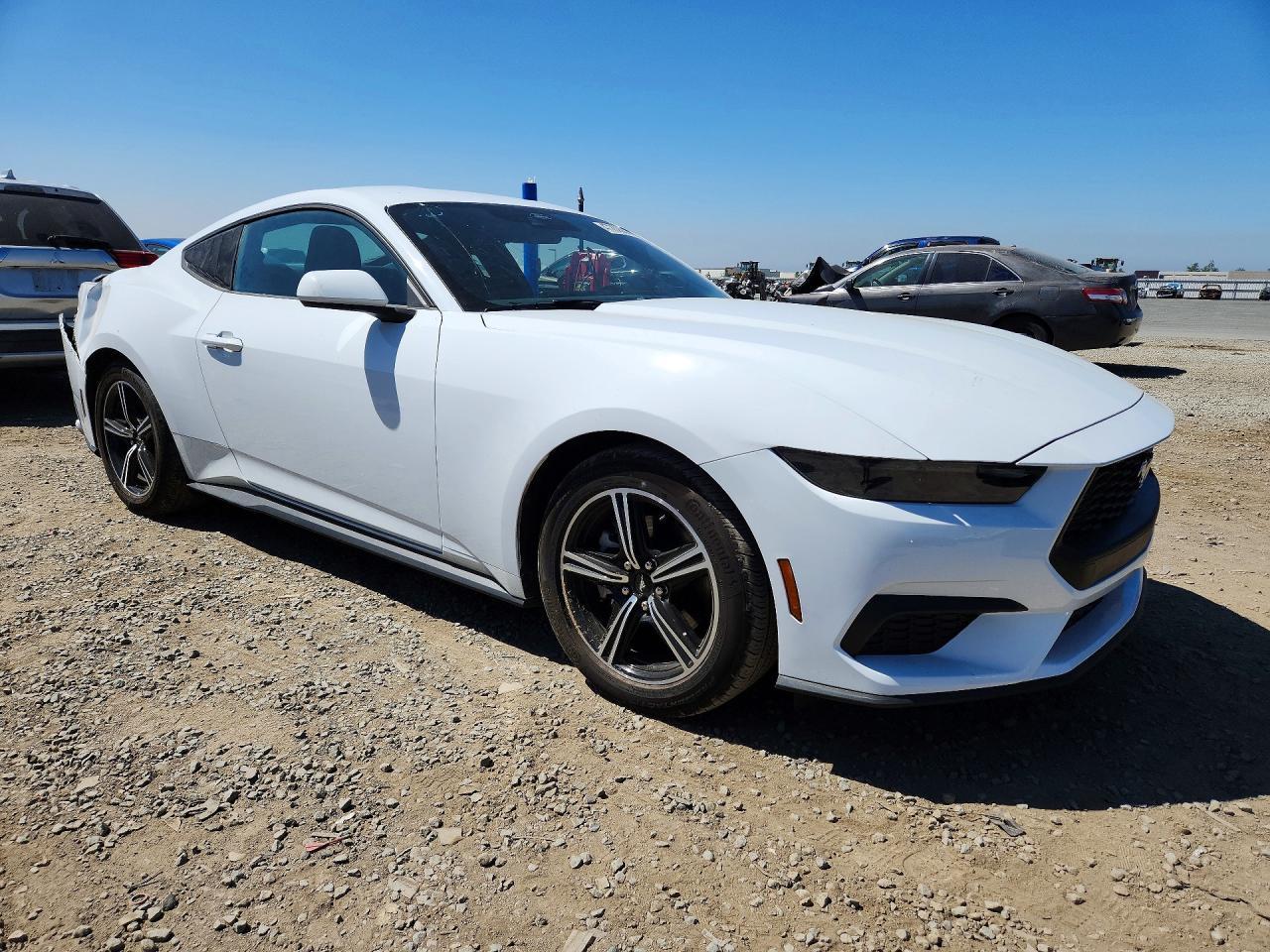 2025 Ford Mustang - zdjęcie 4