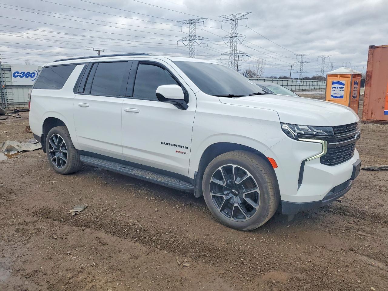 2021 Chevrolet Suburban K1500 Rst - zdjęcie 4