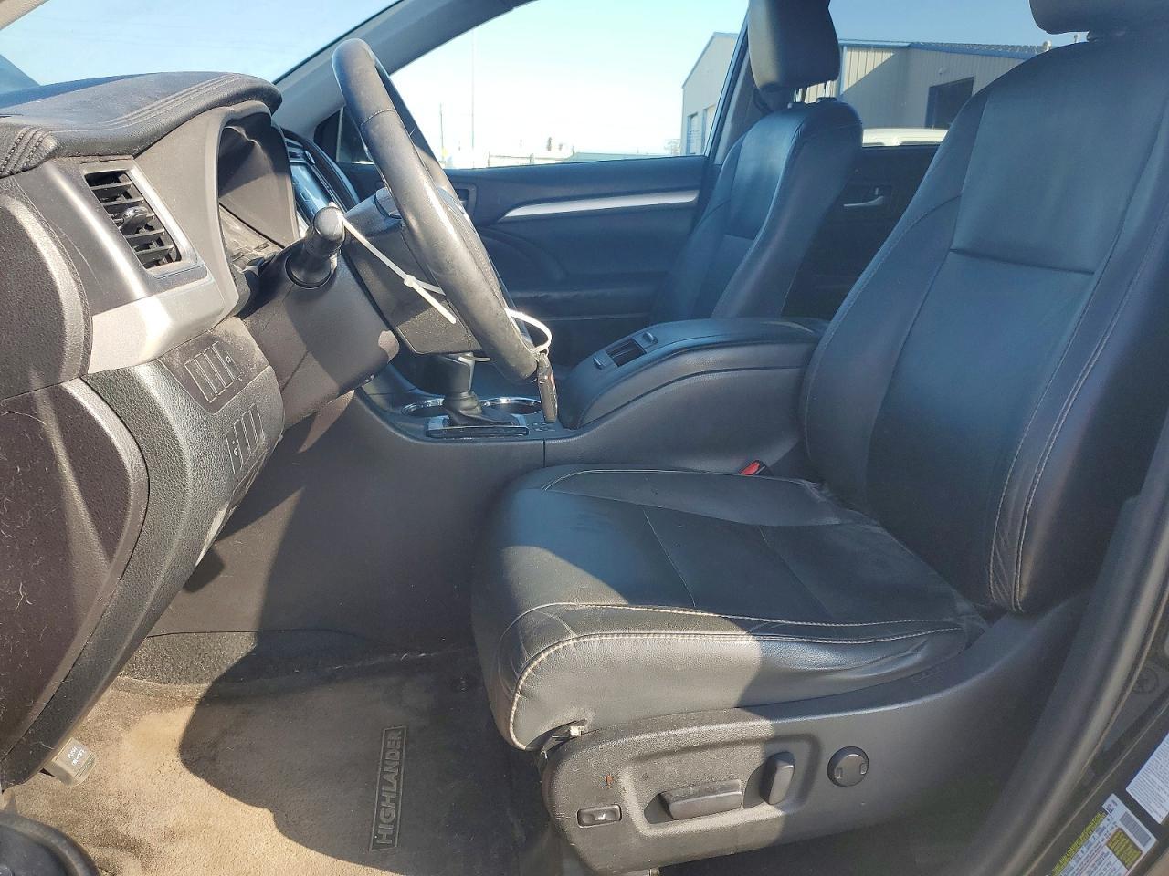 2015 Toyota Highlander Xle - zdjęcie 7