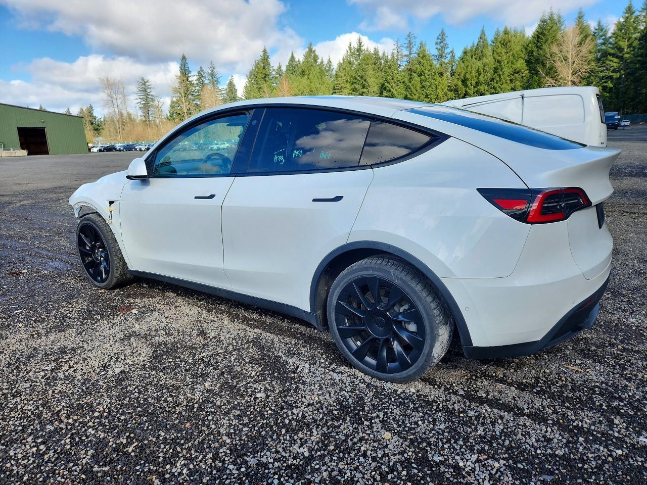 2021 Tesla Model Y - zdjęcie 2