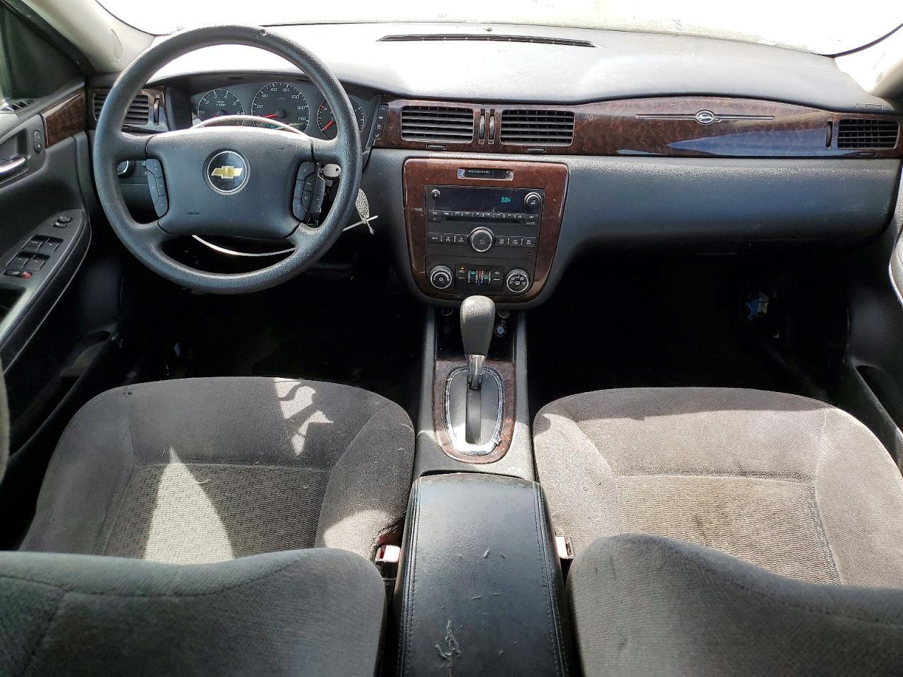 2016 Chevrolet Impala Limited Lt - zdjęcie 8