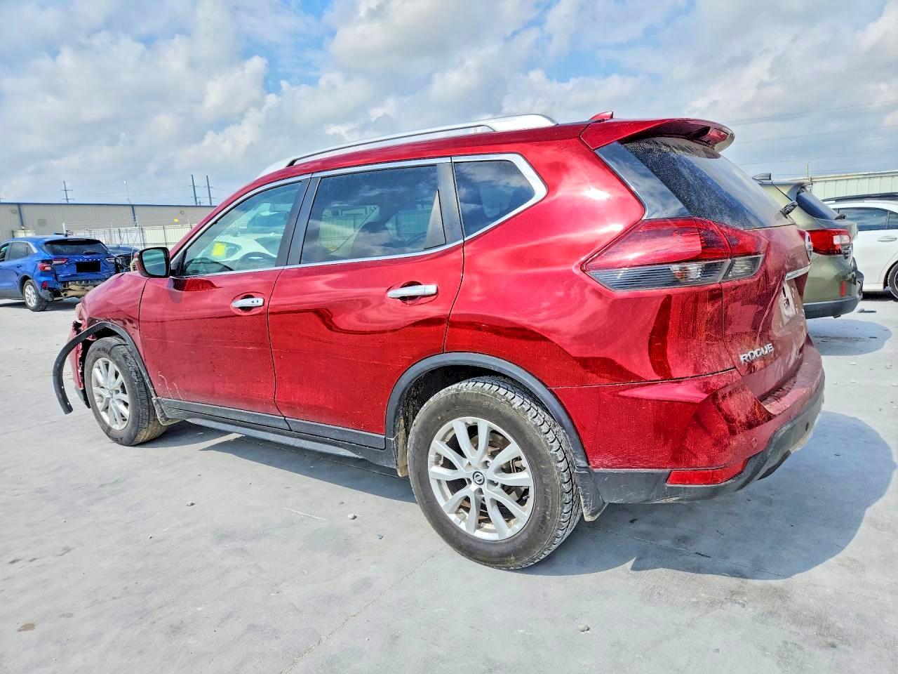 2019 Nissan Rogue Sv - zdjęcie 2