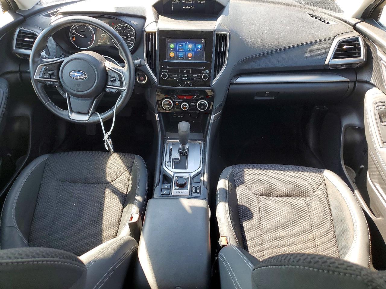 2026 Subaru Forester Premium - zdjęcie 8