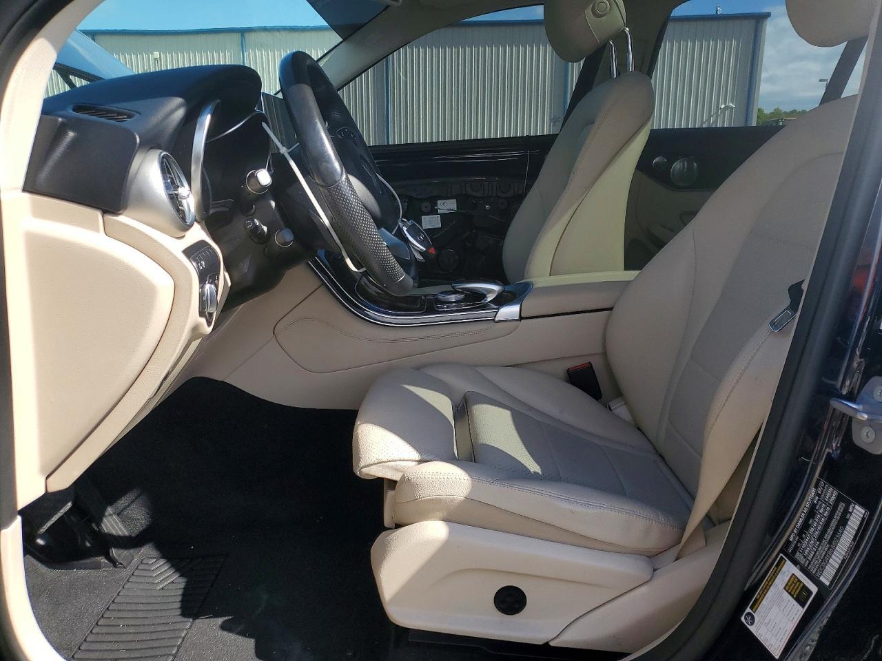 2018 Mercedes-Benz Glc 300 4Matic - zdjęcie 7