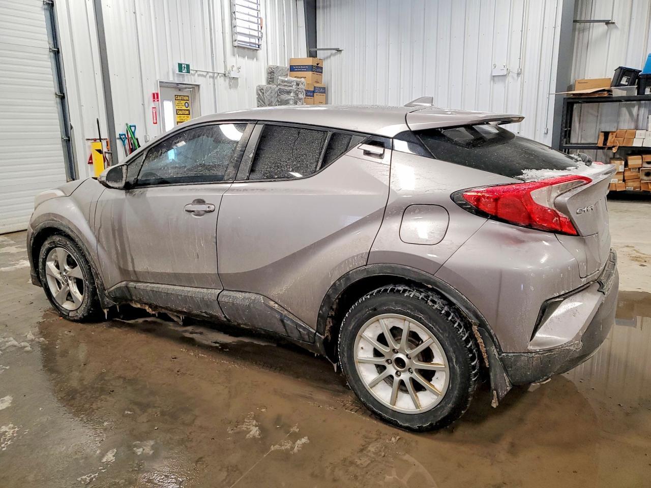 2018 Toyota C-Hr Xle - zdjęcie 2