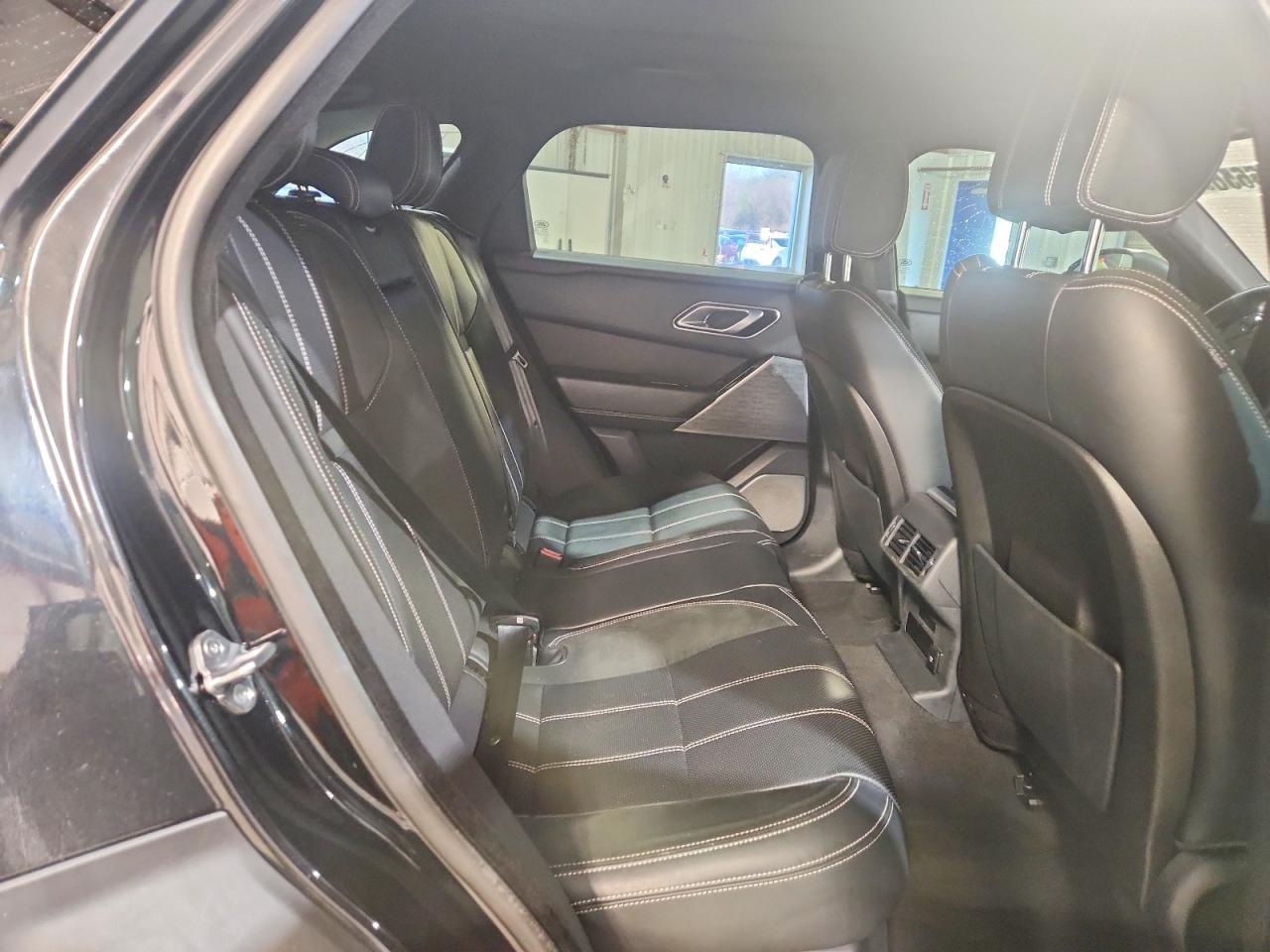 2020 Land Rover Range Rover Velar R-Dynamic S - zdjęcie 11
