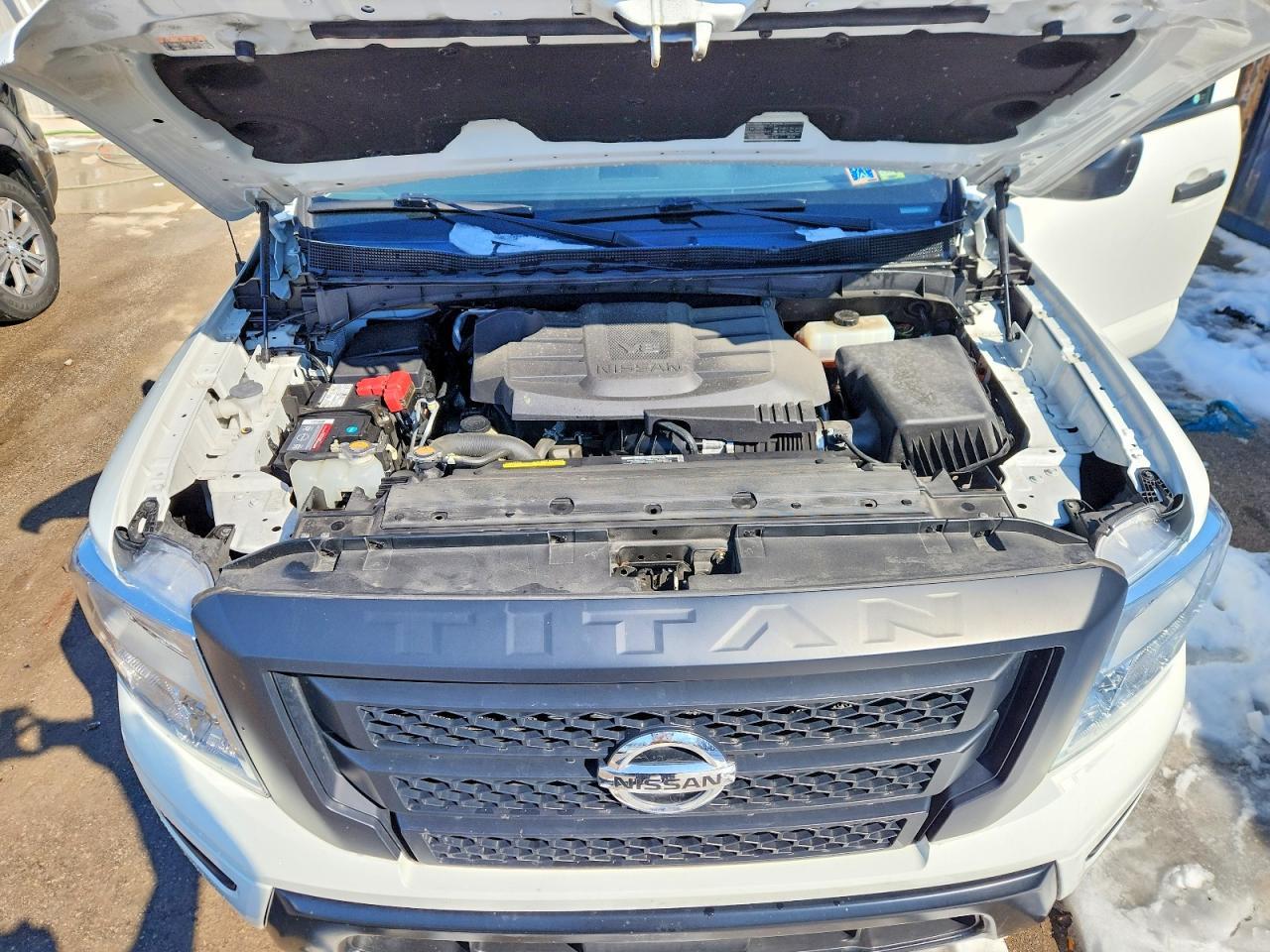 2021 Nissan Titan S - zdjęcie 11