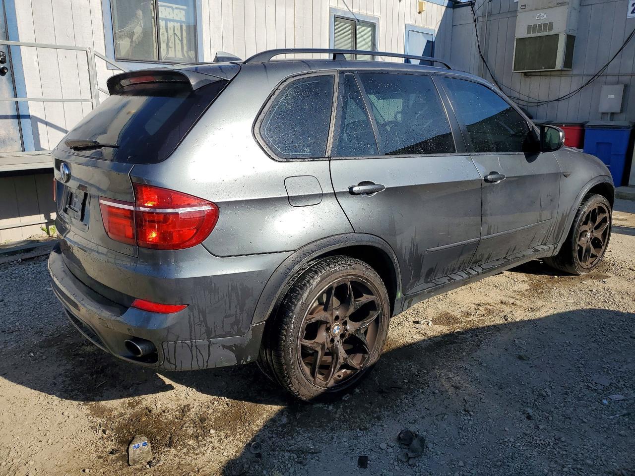 2013 BMW X5 xDrive35I - zdjęcie 3