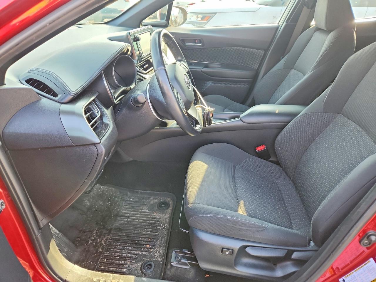 2018 Toyota C-Hr Xle Premium - zdjęcie 7