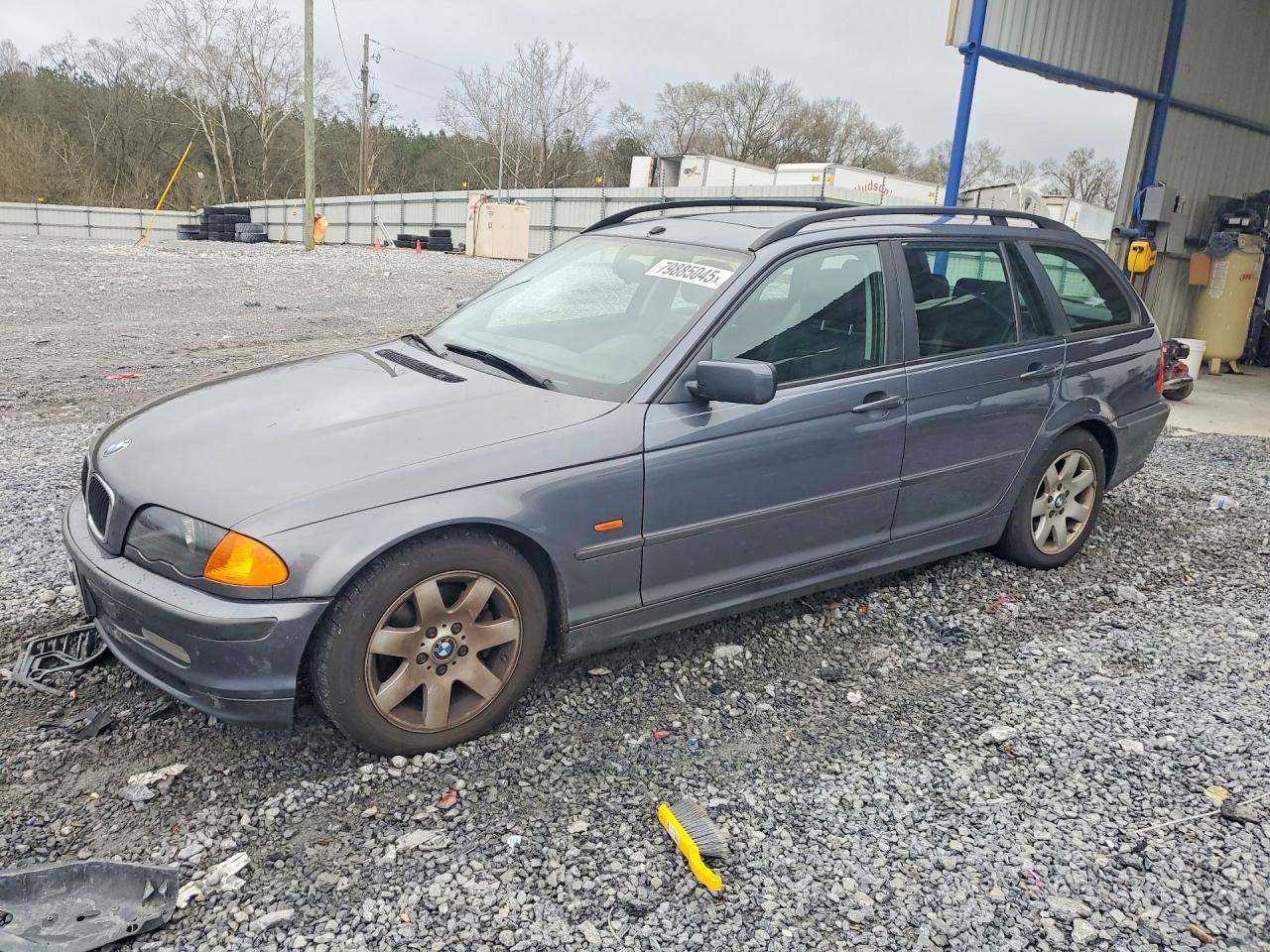 BMW Seria 3 - zdjęcie 1