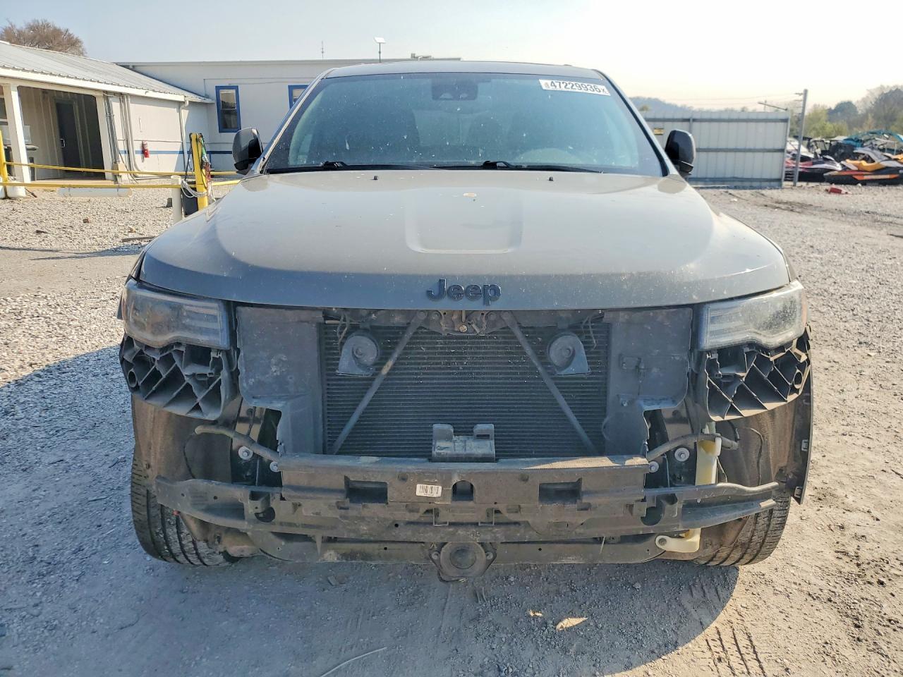 2022 Jeep Grand Cherokee Laredo E - zdjęcie 5