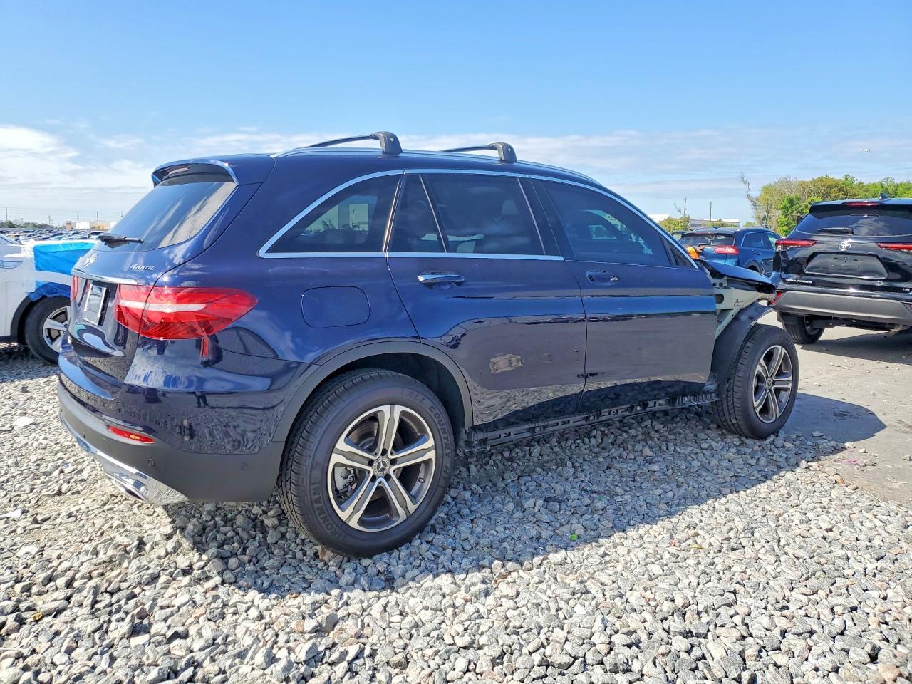 2018 Mercedes-Benz Glc 300 4Matic - zdjęcie 3