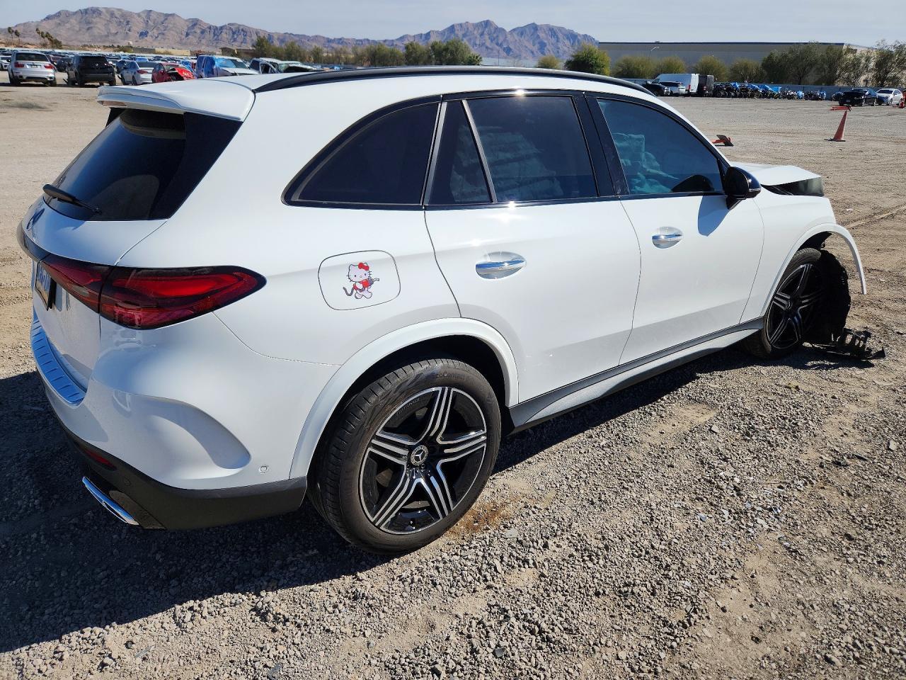 2023 Mercedes-Benz Glc 300 - zdjęcie 3