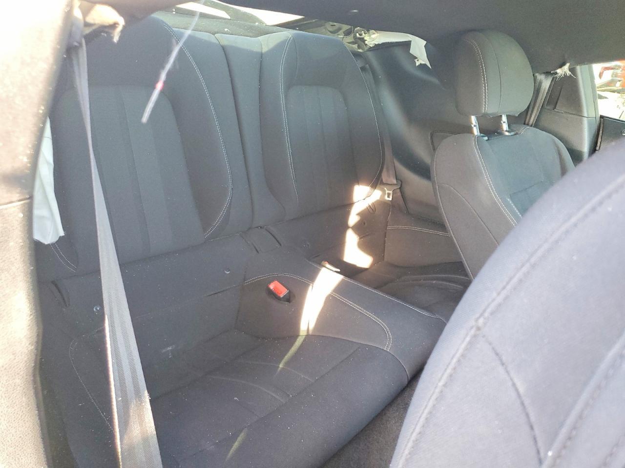 2018 Ford Mustang - zdjęcie 10