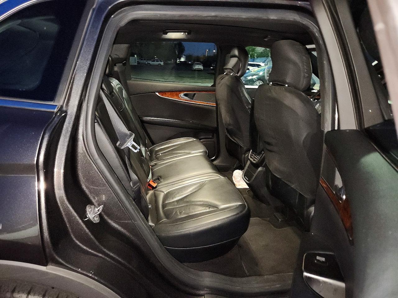 2019 Lincoln Nautilus Select - zdjęcie 11