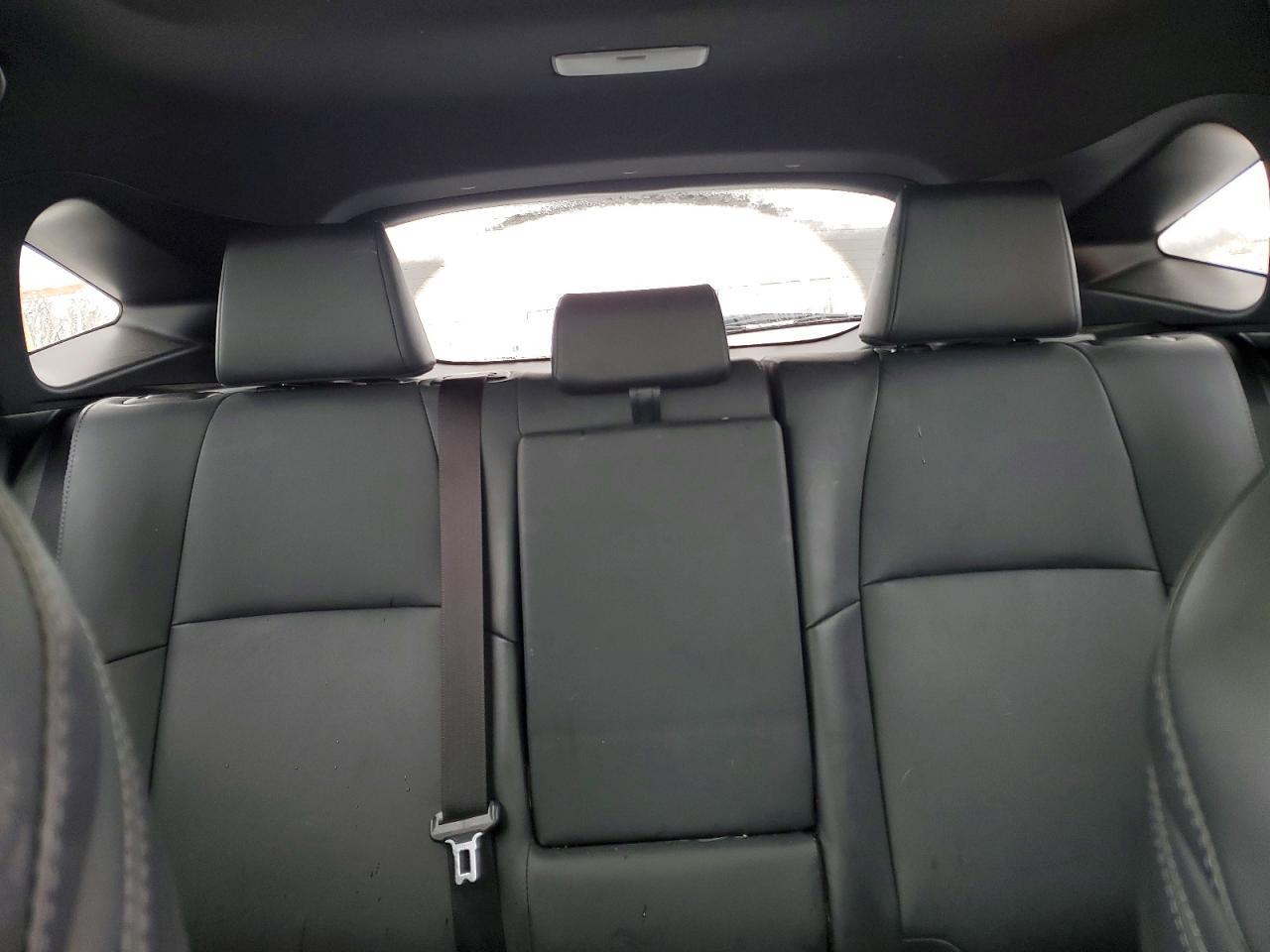 2024 Toyota Venza Nightshade Edition - zdjęcie 10