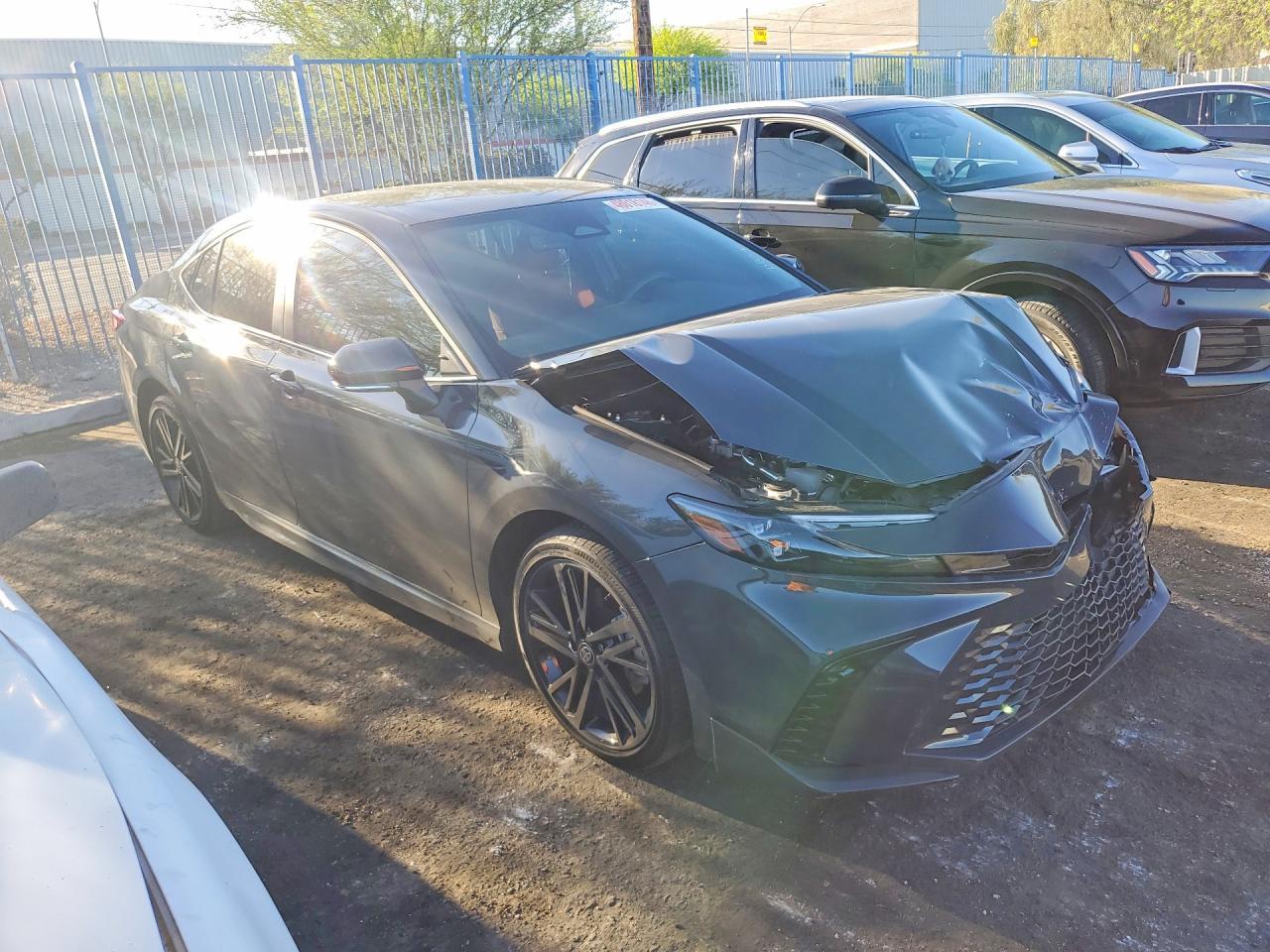 2026 Toyota Camry - zdjęcie 4