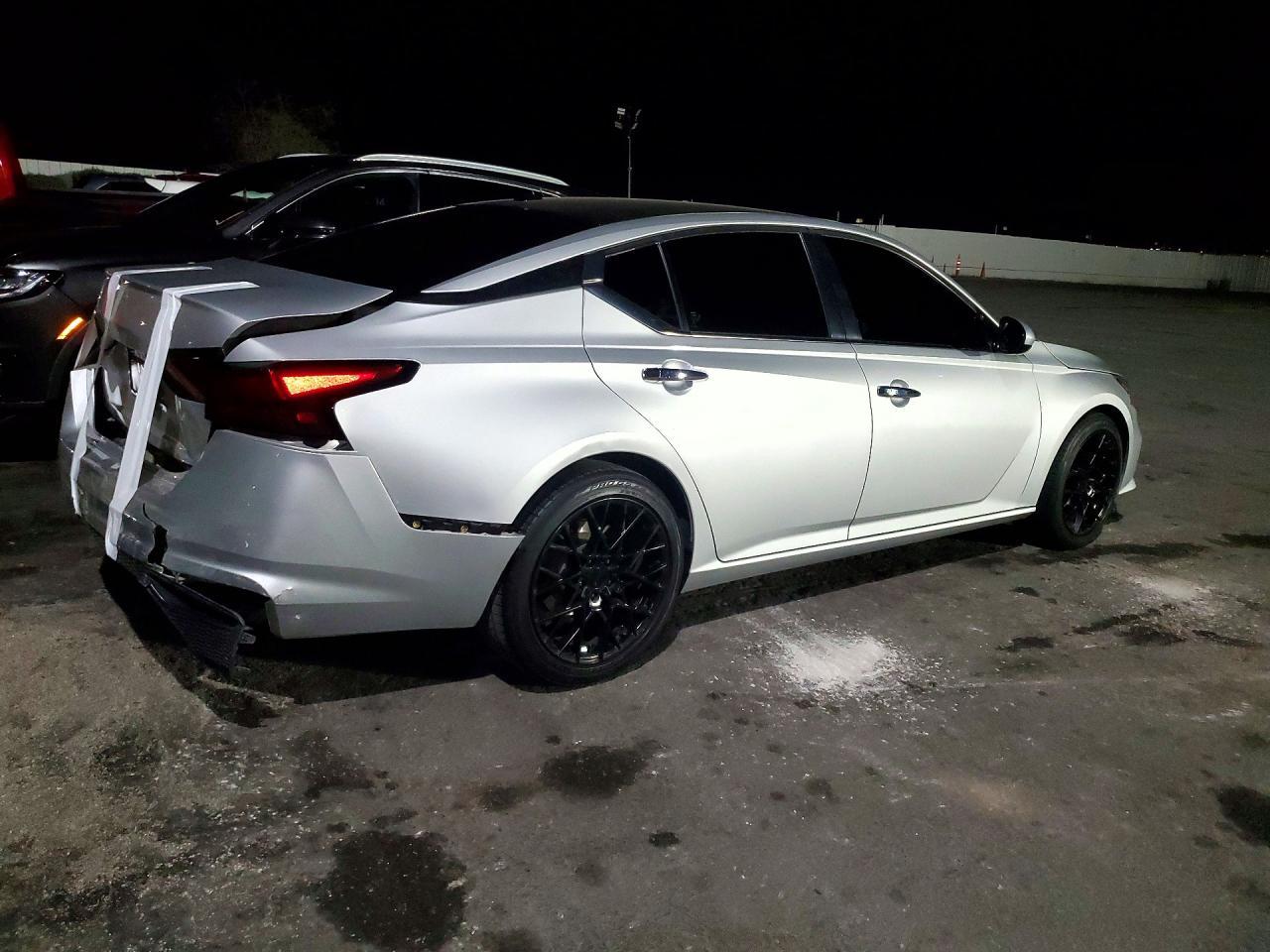 2020 Nissan Altima 2.5 S - zdjęcie 3