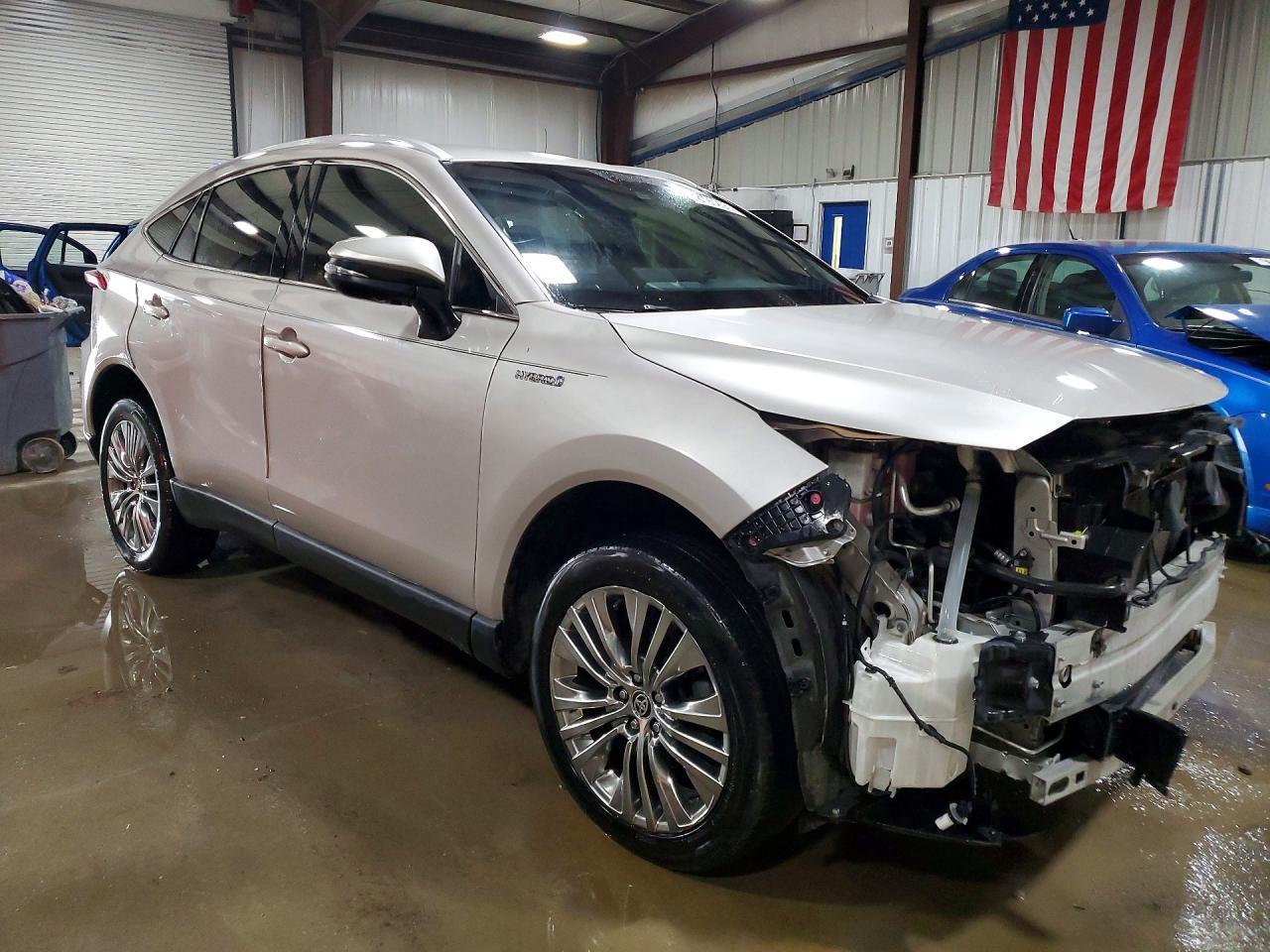 2021 Toyota Venza Limited - zdjęcie 4