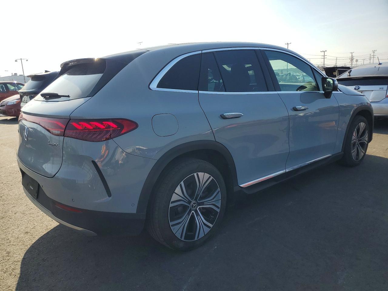 2024 Mercedes-Benz Eqe Suv 350 4Matic - zdjęcie 3