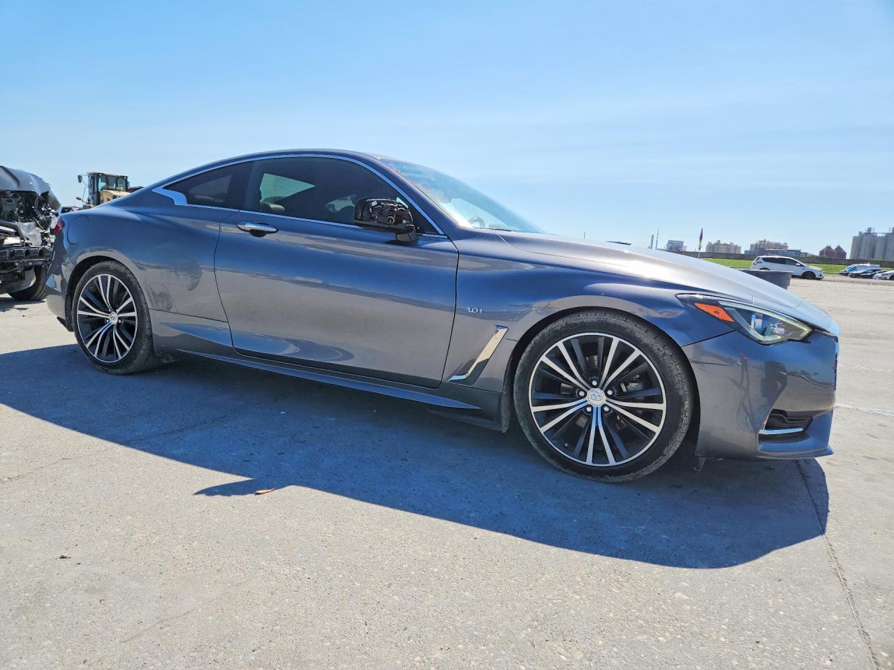 2018 Infiniti Q60 - zdjęcie 4