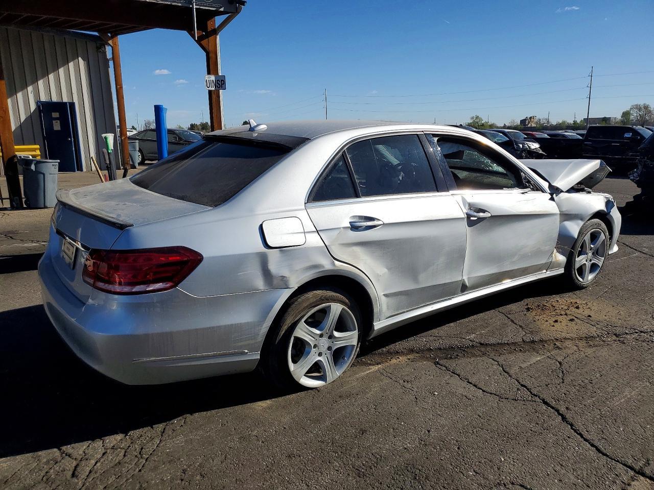 2014 Mercedes-Benz E 350 - zdjęcie 3