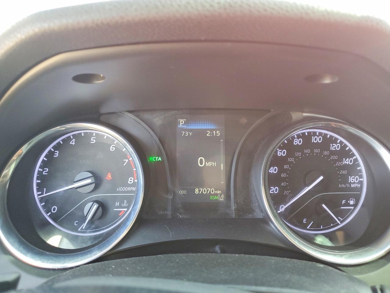 2019 Toyota Camry Se - zdjęcie 9