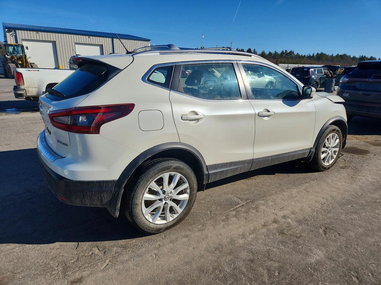 2021 Nissan Rogue Sport Sv - zdjęcie 3