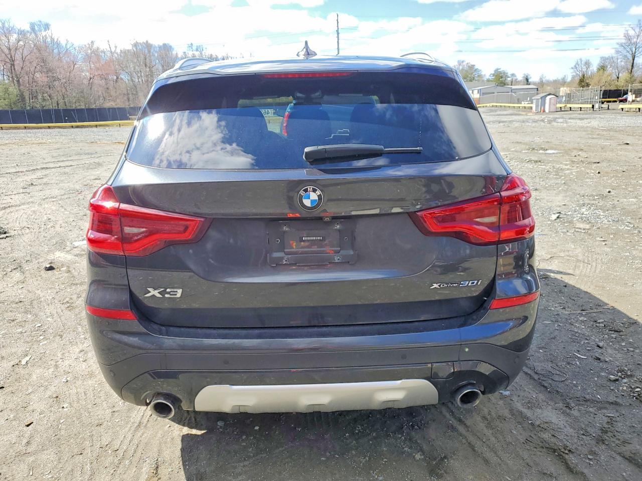 2021 BMW X3 xDrive30I - zdjęcie 6