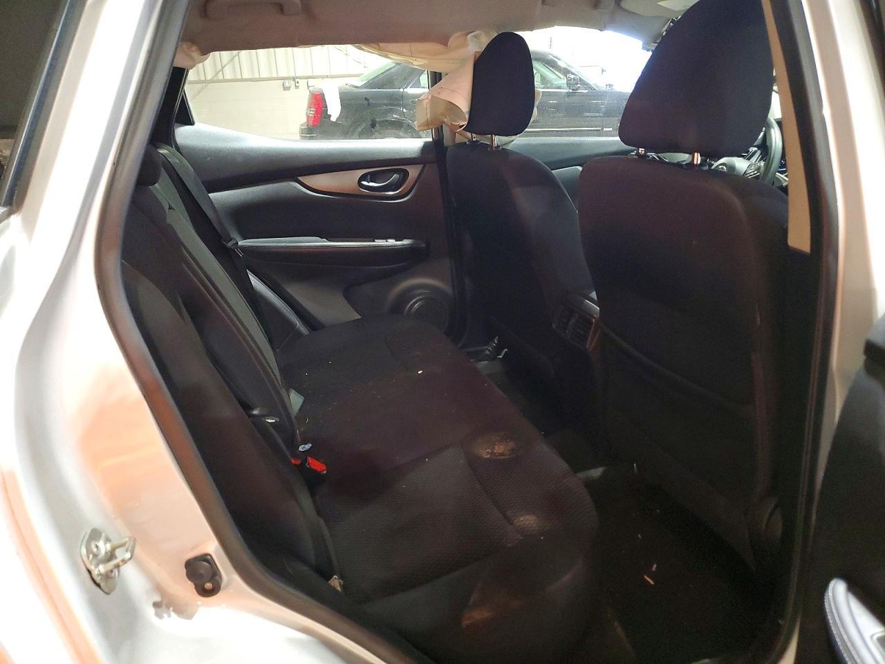 2019 Nissan Rogue Sport S - zdjęcie 11