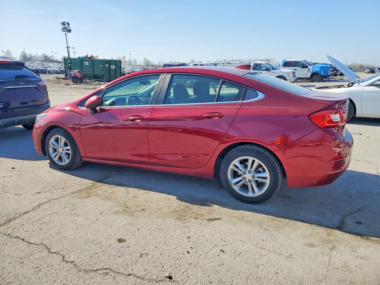 2018 Chevrolet Cruze Lt - zdjęcie 2