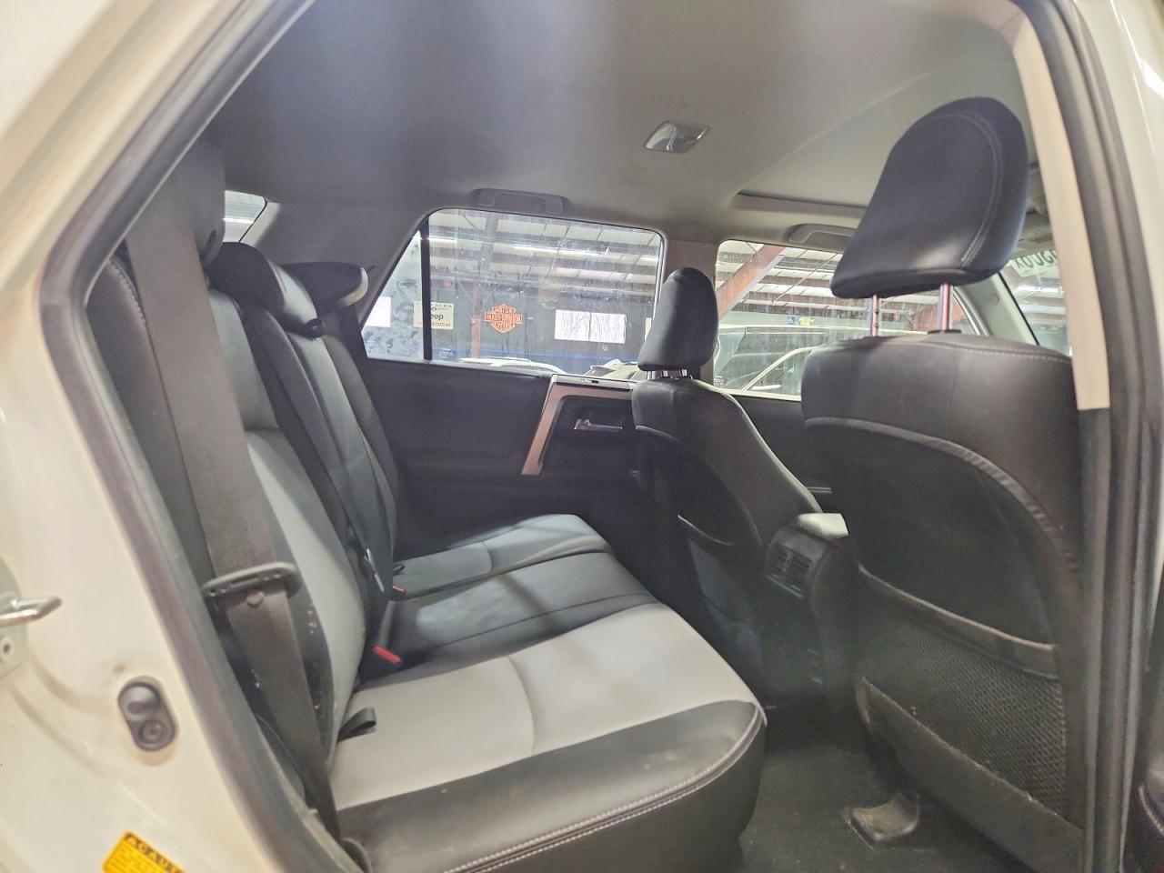 2016 Toyota 4Runner Sr5 Premium - zdjęcie 11