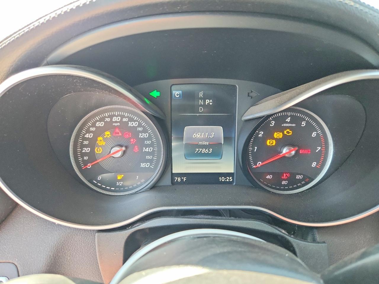 2017 Mercedes-Benz C 300 - zdjęcie 9